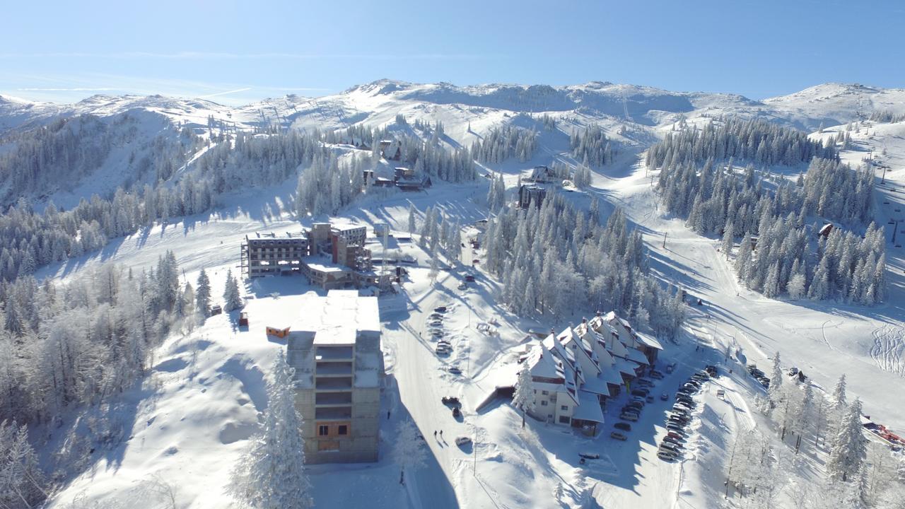 Hotel Dva Javora Jahorina Exterior foto